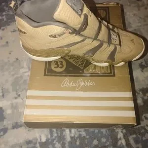 Adidas Crazy 8 BHM Rare - Kareem Abdul Jabbar adidas | Shoes | Adidas Crazy 8 Bhm Rare Kareem Abdul Jabbar  main image 3
